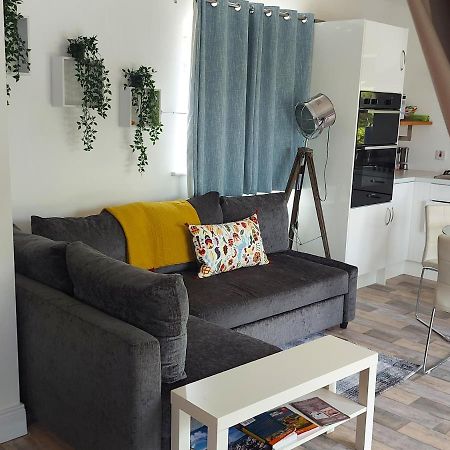 Bunlin Heights Self Catering Studio Milford Esterno foto