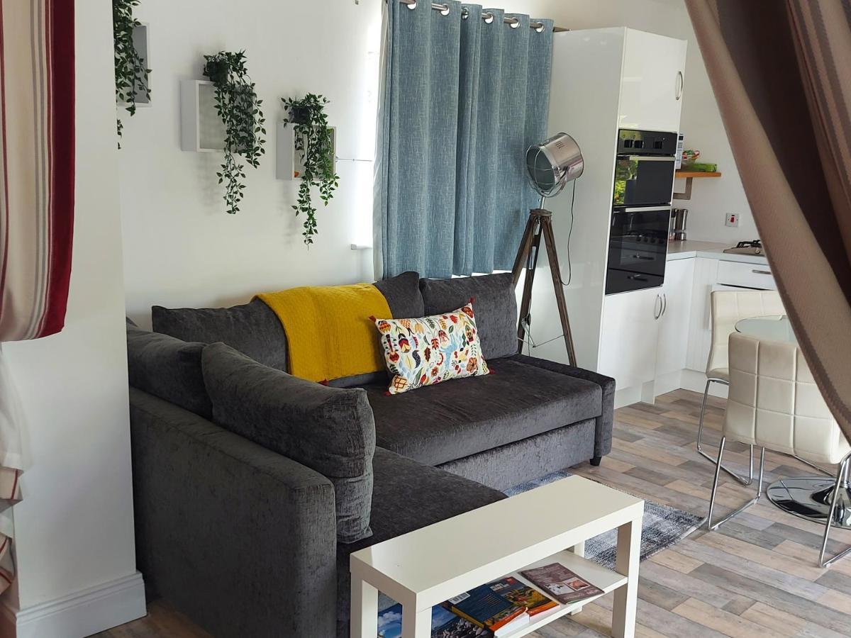 Bunlin Heights Self Catering Studio Milford Esterno foto