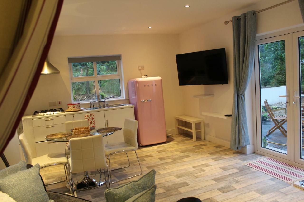 Bunlin Heights Self Catering Studio Milford Esterno foto